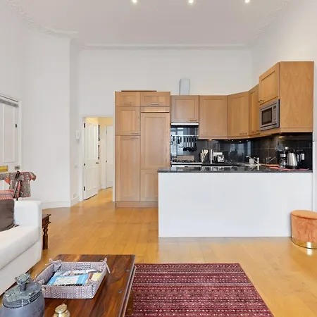 Elegant Flat In Bayswater, West London Apartment Exterior photo